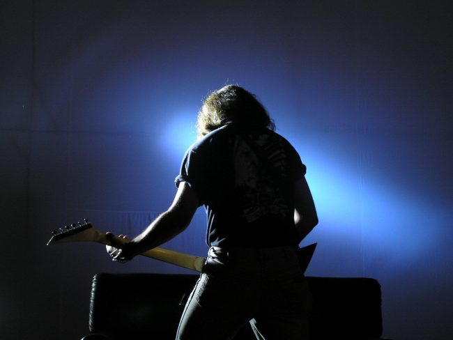Rockmusiikki toimii monella eri tasolla
